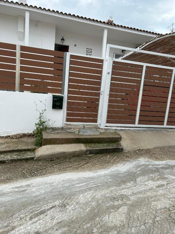 Agapis Residence Kalivia Thorikou المظهر الخارجي الصورة